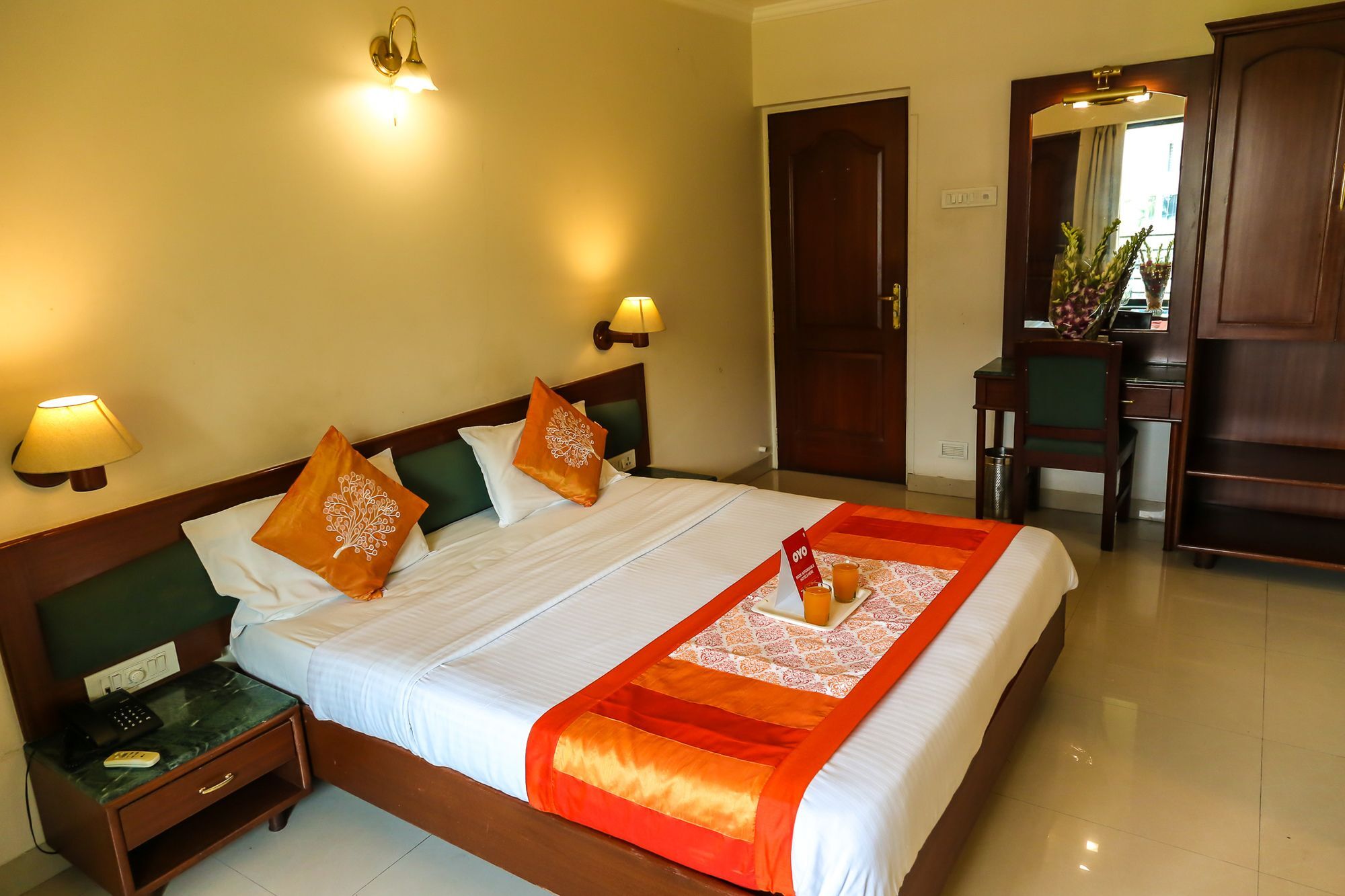 Hotel Lotus Pune Eksteriør billede